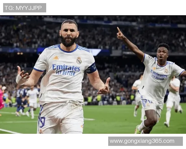 世界杯焦点战皇马与本菲卡平局红牌事件引发全场热议与数据分析