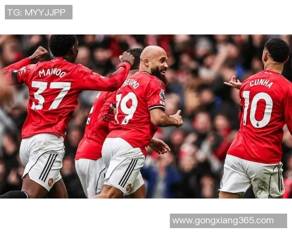 中超激战里昂大胜曼联红牌争议引发全场热议十大精彩进球回顾