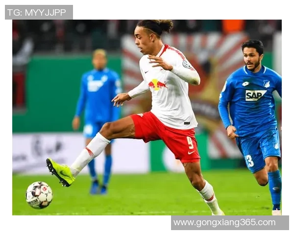 德甲精彩对决拜仁逆转莱比锡全场沸腾瞬间回顾与分析