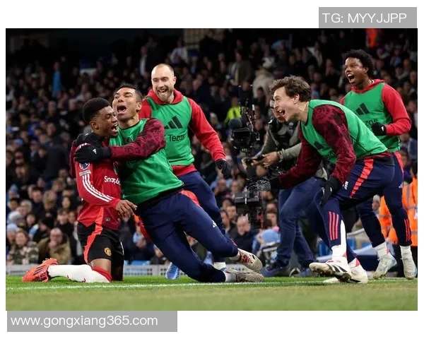 足总杯决赛曼联3-0曼城战术解析神扑瞬间点燃全场激情